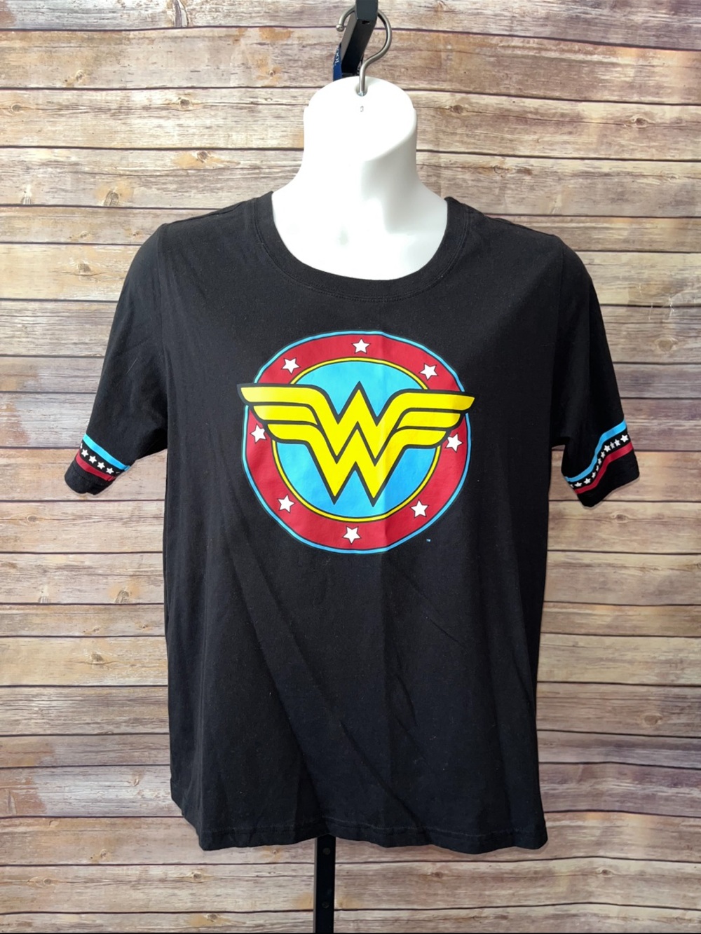 Wonder Woman T-Shirt- Size 2X